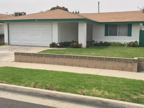 19819 Midtown Ave, Carson, CA 90746 photo 2