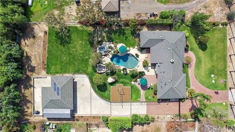310 E Las Palmas Dr, Fullerton, CA 92835 photo 2