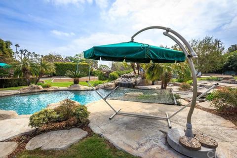 310 E Las Palmas Dr, Fullerton, CA 92835 photo 8