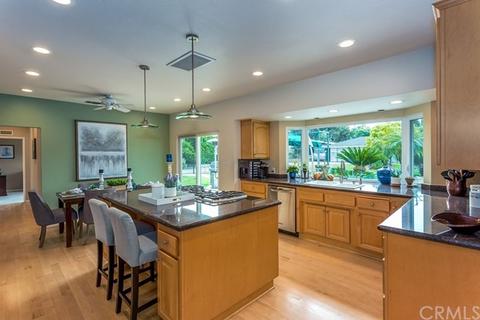 310 E Las Palmas Dr, Fullerton, CA 92835 photo 17