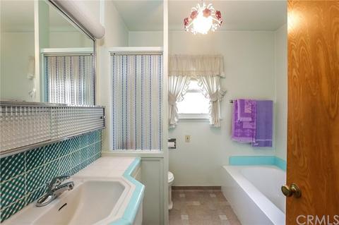 7624 Cleargrove Dr, Downey, CA 90240 photo 8