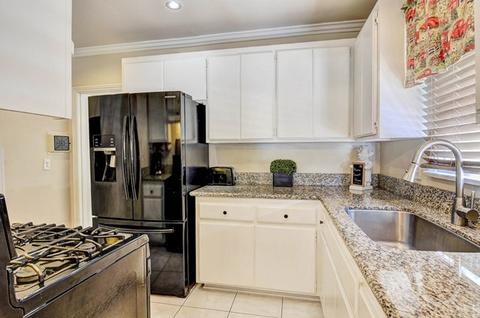 5544 Orange Ave, Long Beach, CA 90805 photo 13