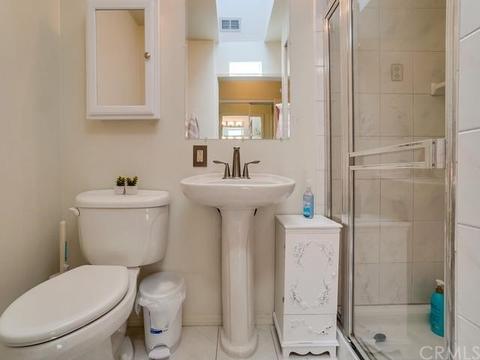 6431 E Fairbrook St, Long Beach, CA 90815 photo 28