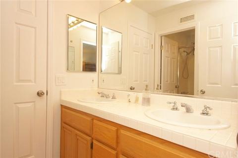 9907 Ravari Dr, Cypress, CA 90630 photo 23