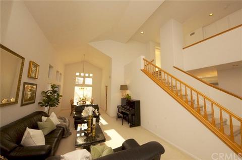 9907 Ravari Dr, Cypress, CA 90630 photo 3