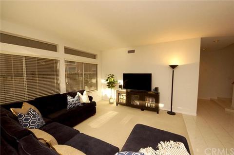 9907 Ravari Dr, Cypress, CA 90630 photo 11