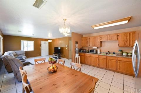6654 San Mateo St, Paramount, CA 90723 photo 9