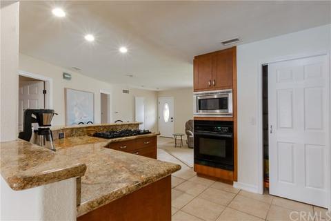 7261 Grandoaks Dr, Stanton, CA 90680 photo 12
