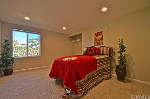 1380 E 8th St, Beaumont, CA 92223 photo 5