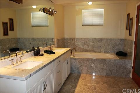 395 E 4th St #34, Long Beach, CA 90802 photo 15