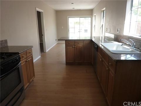 2244 Delta Ave, Long Beach, CA 90810 photo 3