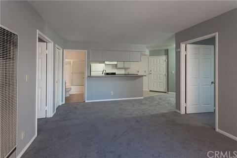 327 Chestnut Ave #105, Long Beach, CA 90802 photo 15