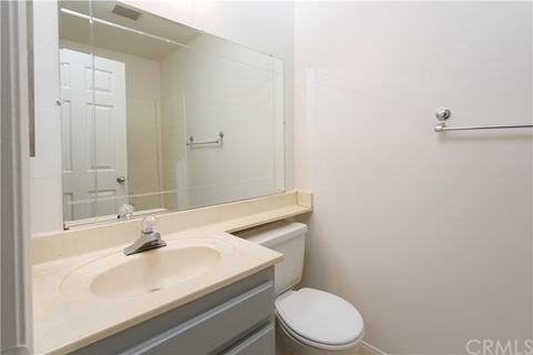 327 Chestnut Ave #105, Long Beach, CA 90802 photo 21