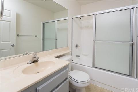 327 Chestnut Ave #105, Long Beach, CA 90802 photo 18