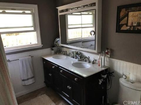 537 E Sycamore Ave, Orange, CA 92866 photo 7