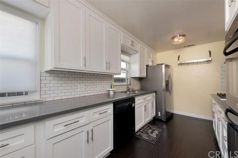1013 Nutwood Ave, Fullerton, CA 92831 photo 2