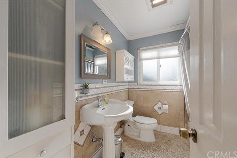 1013 Nutwood Ave, Fullerton, CA 92831 photo 19