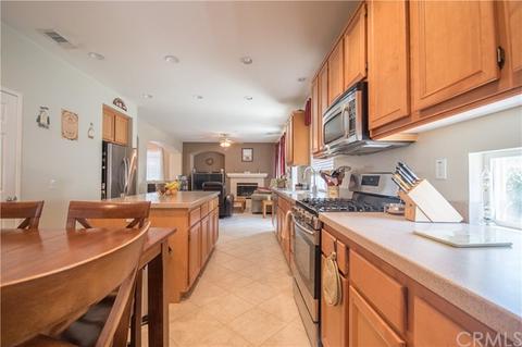 15575 Caroline St, Fontana, CA 92336 photo 5