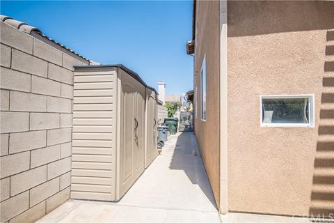 15575 Caroline St, Fontana, CA 92336 photo 24