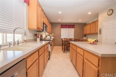 15575 Caroline St, Fontana, CA 92336 photo 6