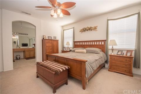 15575 Caroline St, Fontana, CA 92336 photo 10