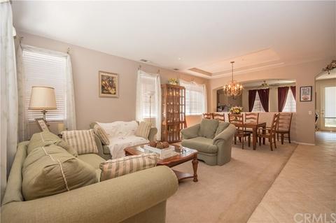 15575 Caroline St, Fontana, CA 92336 photo 4