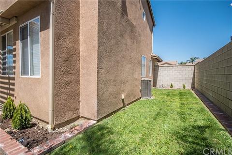 15575 Caroline St, Fontana, CA 92336 photo 23