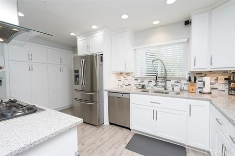574 Sturgeon Dr, Costa Mesa, CA 92626 photo 3