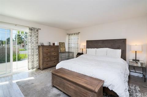 574 Sturgeon Dr, Costa Mesa, CA 92626 photo 9