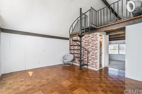 574 Sturgeon Dr, Costa Mesa, CA 92626 photo 15