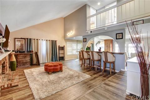 2892 Donovan Ct, Riverside, CA 92504 photo 4