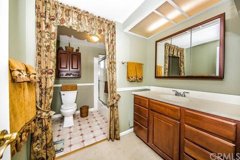425 Clairmont Ave, Placentia, CA 92870 photo 13