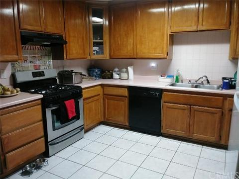 4829 Corwin Ln, Riverside, CA 92503 photo 4