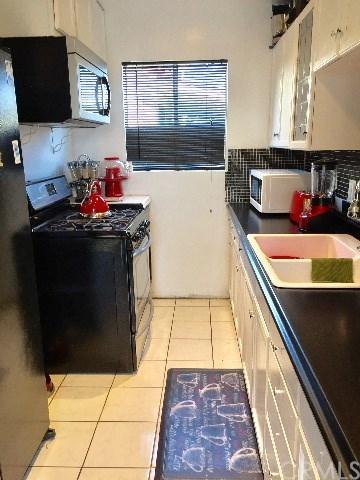 5466 Lemon Ave, Long Beach, CA 90805 photo 10