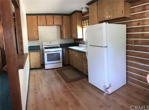 384 Cedar Brook Dr, Twin Peaks, CA 92391 photo 4