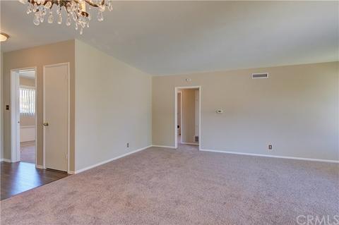 7641 Suva St, Downey, CA 90240 photo 7