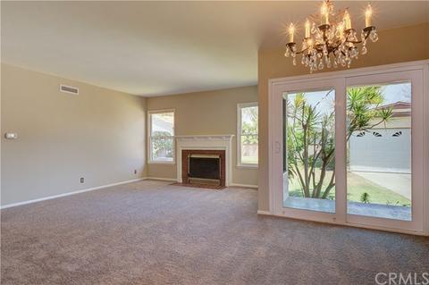 7641 Suva St, Downey, CA 90240 photo 4