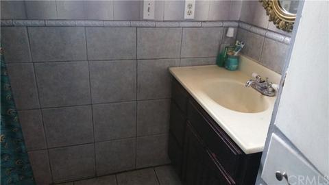 15220 S Williams Ave, Compton, CA 90221 photo 4