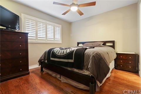 15739 S Visalia Ave, Compton, CA 90220 photo 9