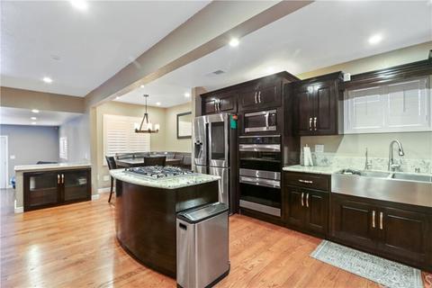 15739 S Visalia Ave, Compton, CA 90220 photo 3