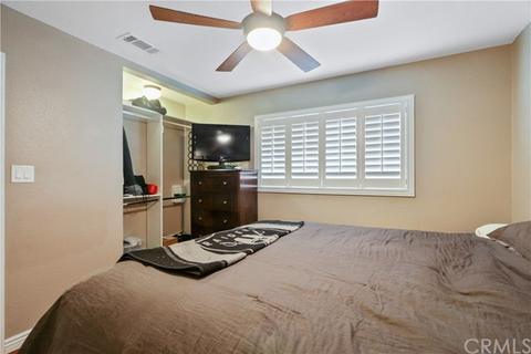 15739 S Visalia Ave, Compton, CA 90220 photo 10