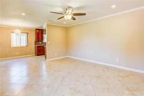 247 N Larch Ave, Rialto, CA 92376 photo 4