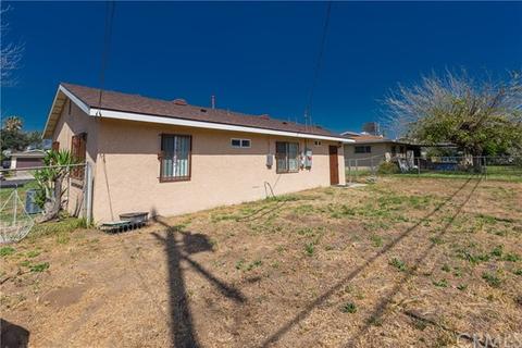 247 N Larch Ave, Rialto, CA 92376 photo 23