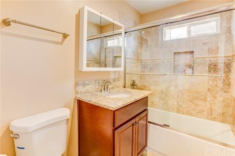 247 N Larch Ave, Rialto, CA 92376 photo 16