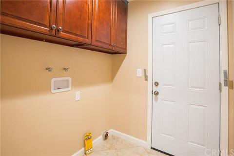 247 N Larch Ave, Rialto, CA 92376 photo 21