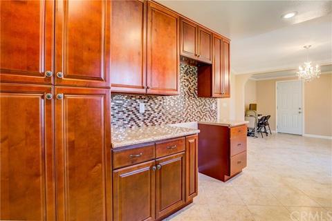 247 N Larch Ave, Rialto, CA 92376 photo 7