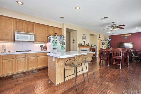 11749 Declaration Dr, Rancho Cucamonga, CA 91730 photo 6