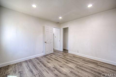 910 N Oleander Ave, Compton, CA 90220 photo 10