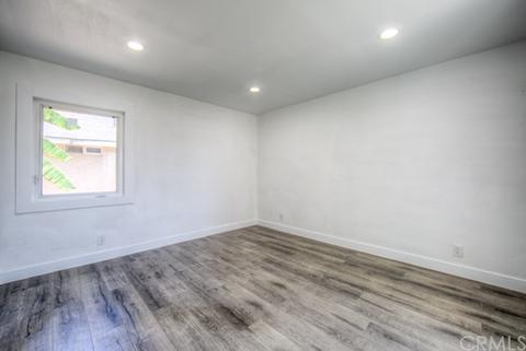 910 N Oleander Ave, Compton, CA 90220 photo 11
