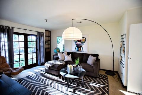 834 N Woods Ave, Fullerton, CA 92832 photo 14
